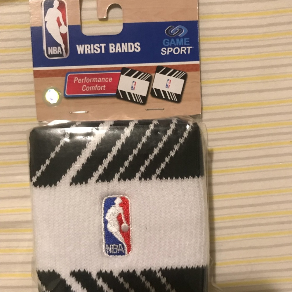 NBA Baller Set- Four Pieces - Picture 3 of 3